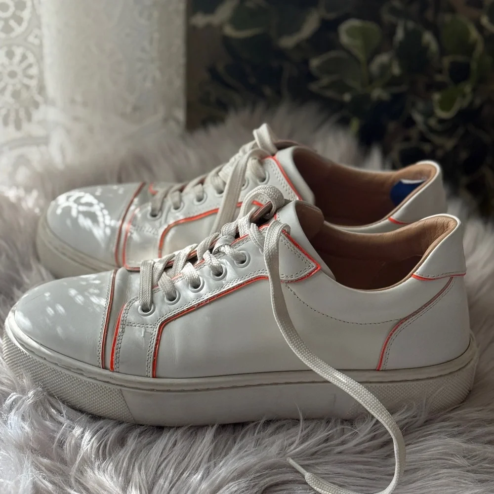 Christian Louboutin Vieirissima Sneakers - Picture 6 of 16